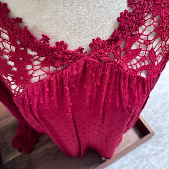 Oddi burgundy crochet detail tunic top - Picture 4 of 10